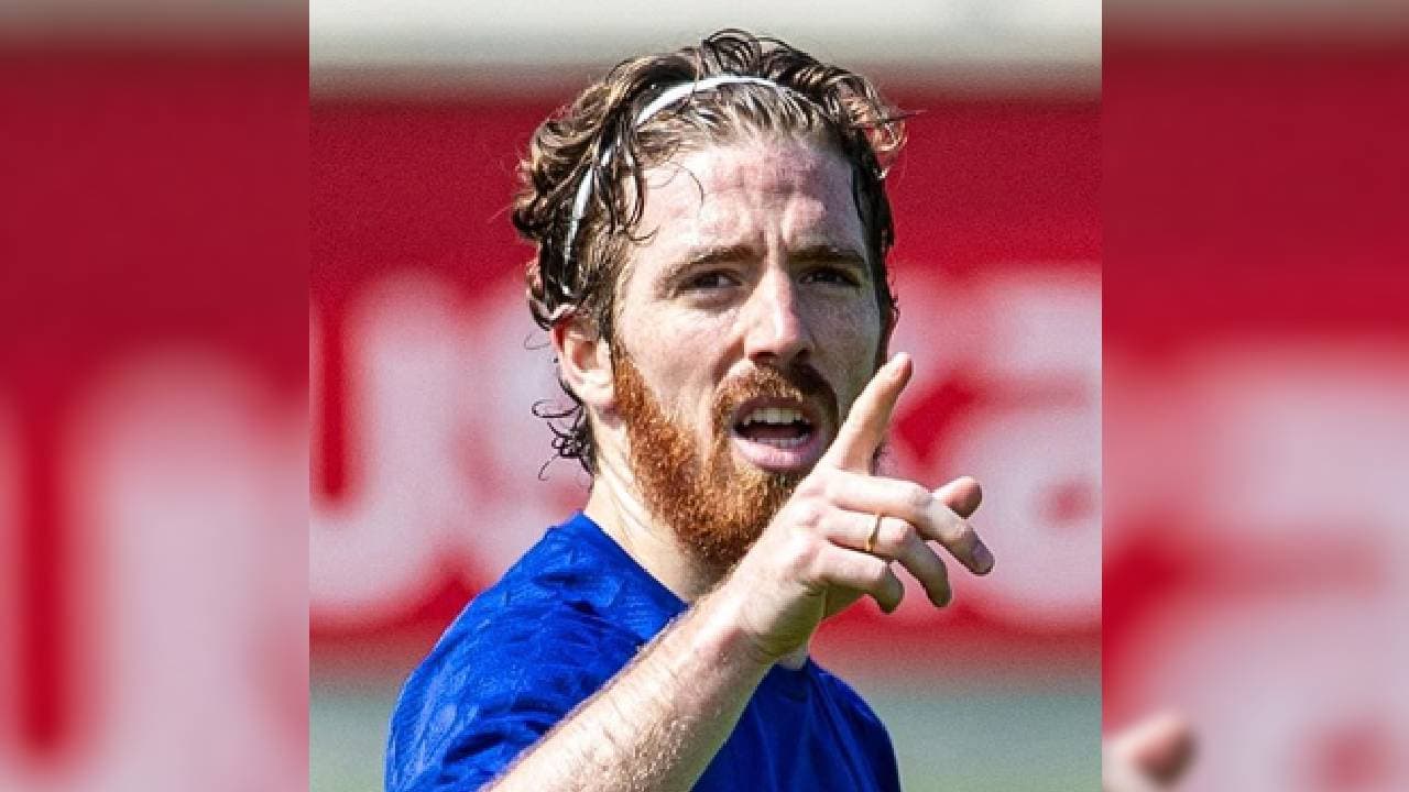 Iker Muniain | De vuelta a los entrenamientos, los futbolistas podrían marcar tendencia en peinados. ¿Con cuál te quedas?