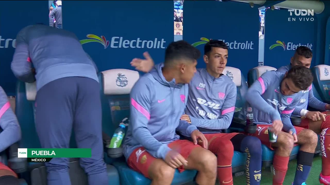 Arranca el partido y la pelota está en juego.