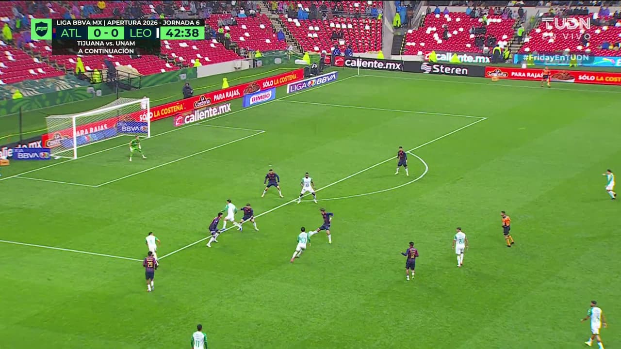 ¡TIRO ATAJADO! disparo por Díber Cambindo.