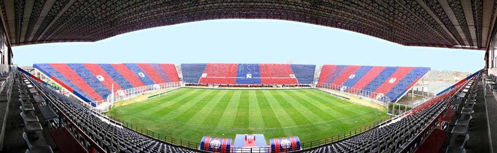 El Estadio Pedro Bidegain, popularmente conocido como El Gasómetro, es casa del San Lorenzo.