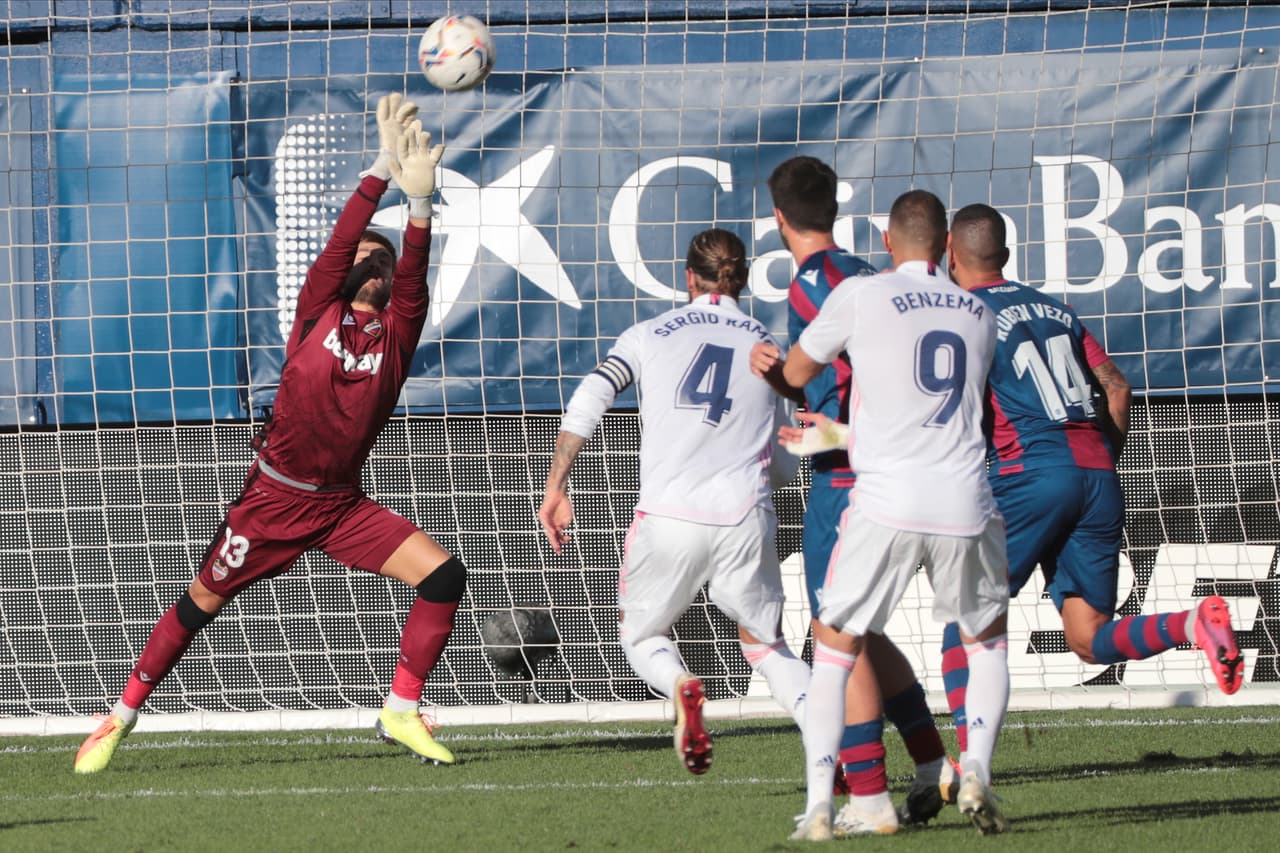 Madrid ya no es tan dominante como en el primer tiempo