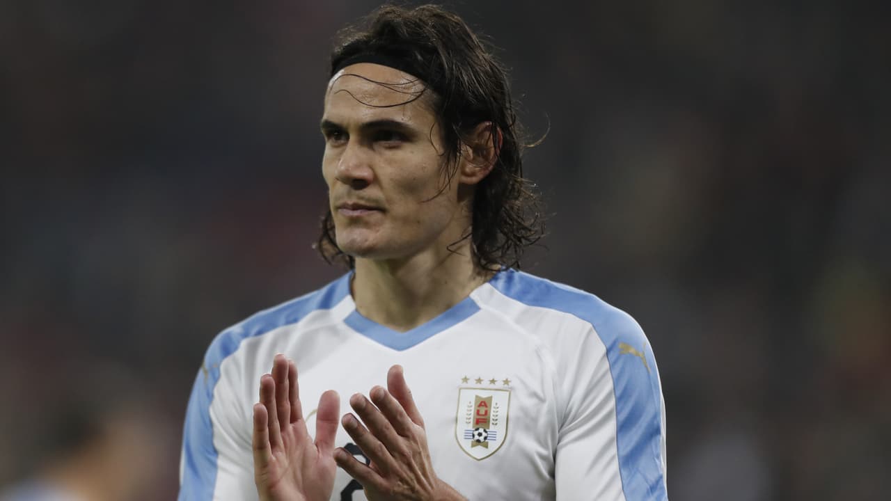Conmebol apoya y se solidariza con Edinson Cavani ante el castigo de la FA