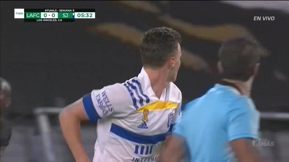 Tiro desviado de Tanner Beason