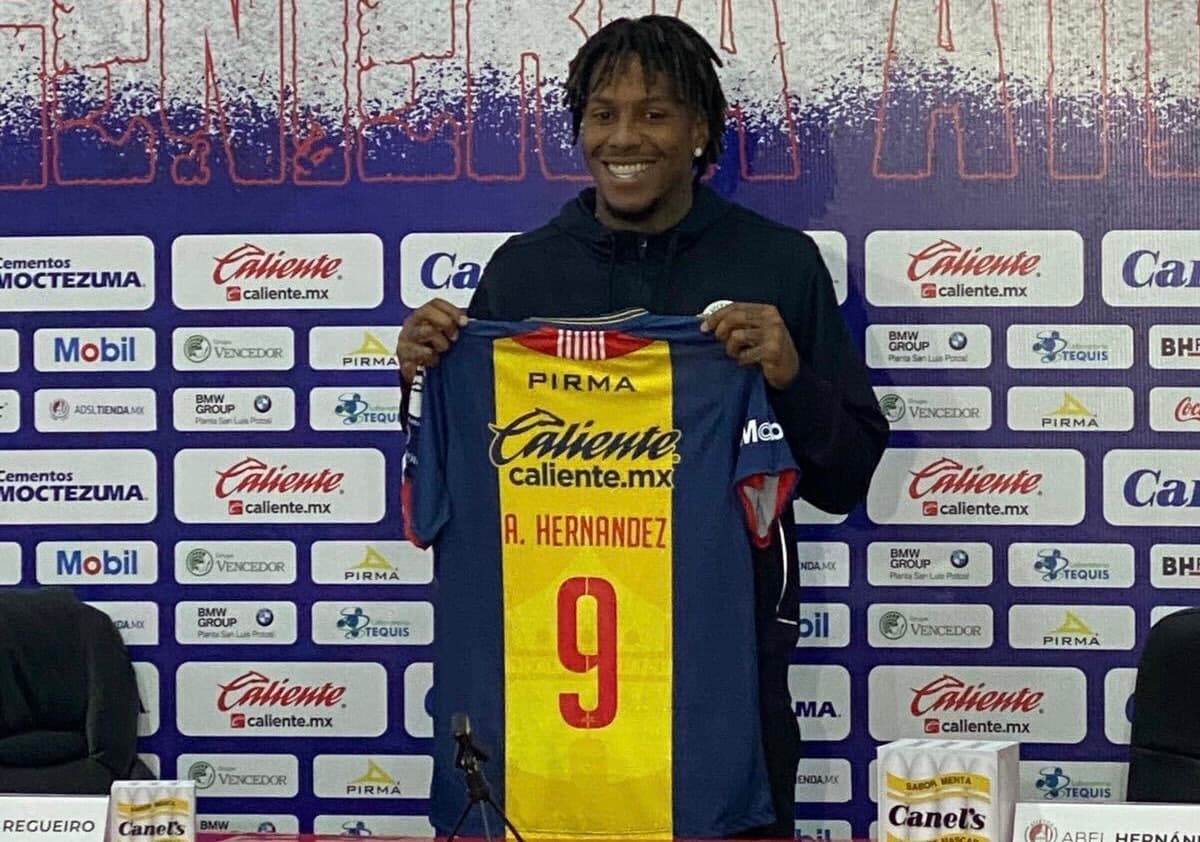 Abel Hernández quiere emular a otros uruguayos exitosos en México