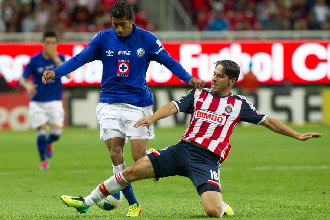 Al igual que en este torneo, Cruz Azul fue arrollador en las primeras fechas y ganó de visitante contra Chivas de Guadalajara, entre otros resultados que mostraron su contundencia.
