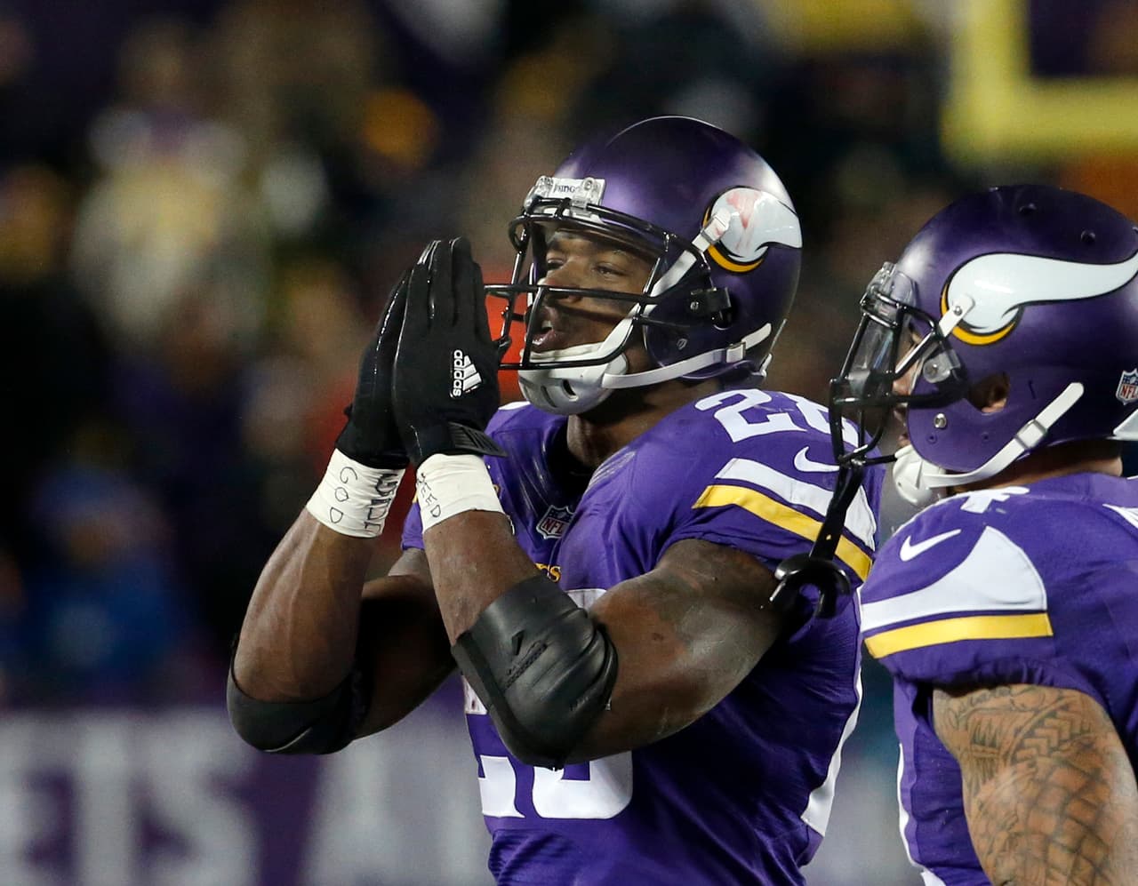 Los Vikings regresaron a los Playoffs desde el 2012 gracias a su victoria vs. Giants 49-17. Aquí las mejores tomas.