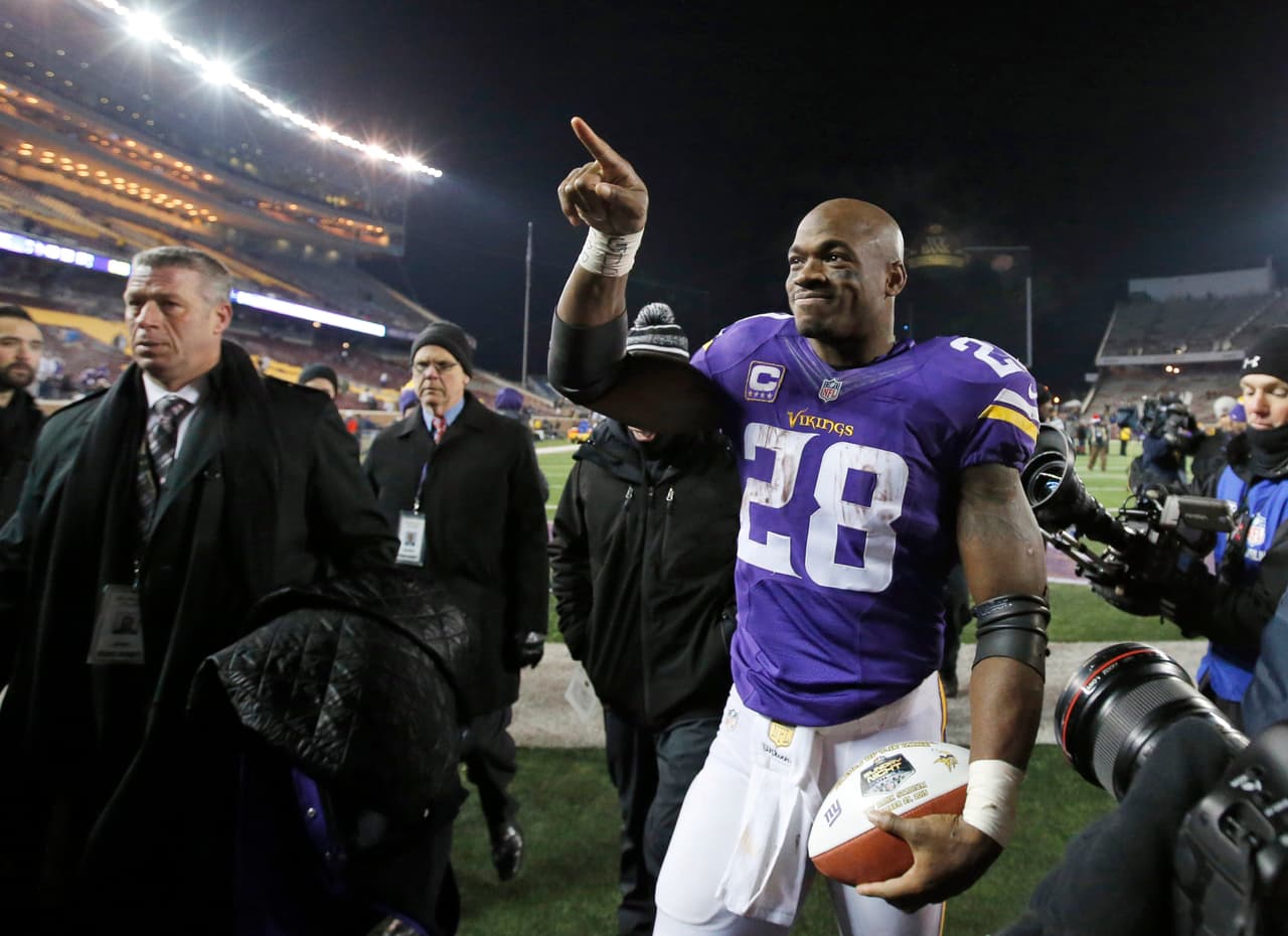 Los Vikings regresaron a los Playoffs desde el 2012 gracias a su victoria vs. Giants 49-17. Aquí las mejores tomas.