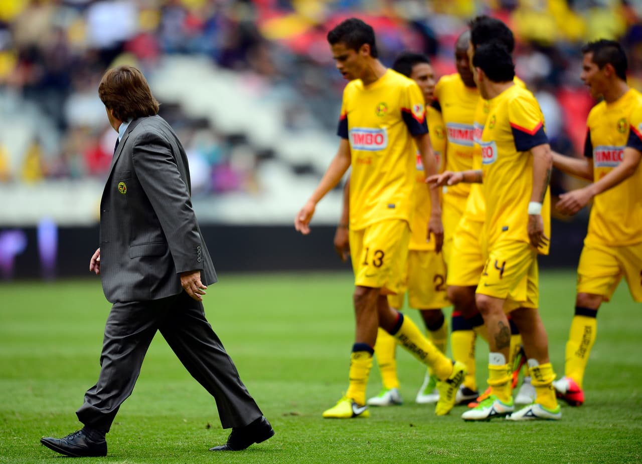 Su regreso le imprimió un nuevo ánimo al América, que en el Clausura 2012 fue semifinalista pero quedó eliminado. Sin embargo, ya se veía otra cara: fue tercero en la temporada regular.