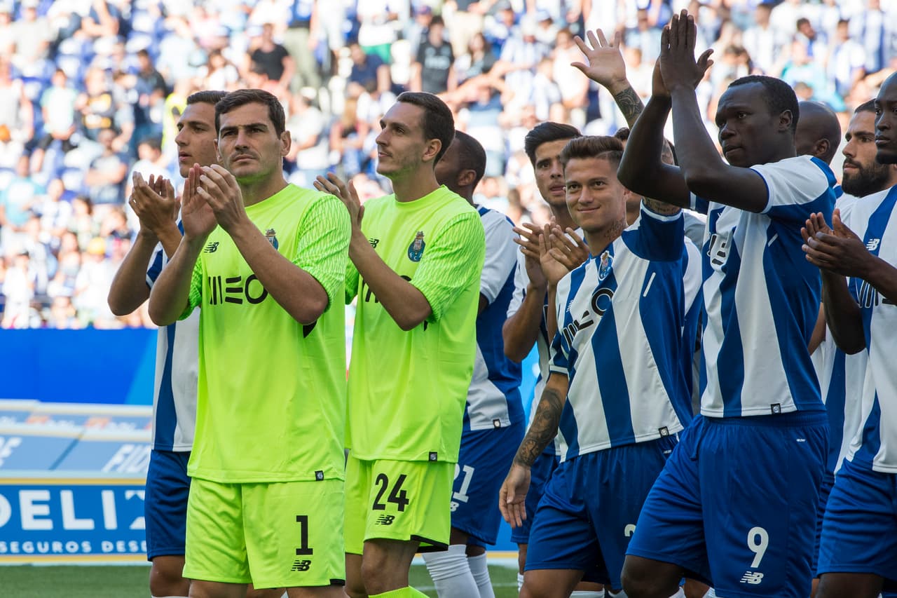 A pesar de la veteranía de Casillas, sus actuaciones no han sido del todo convincentes ni han logrado títulos en la liga local con Porto.