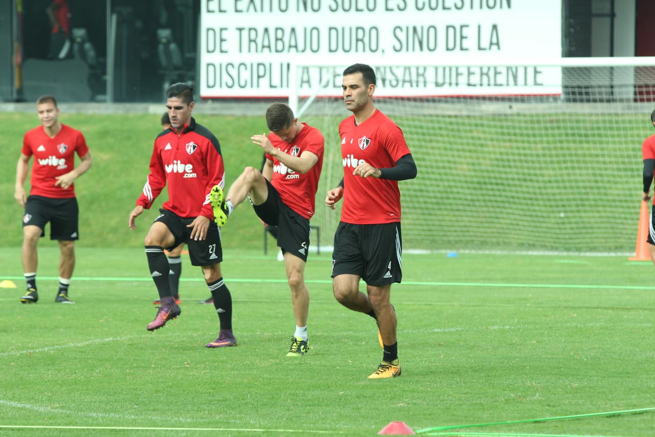 Márquez disputó su último partido en el Clausura 2017, antes de la Liguilla. Allí quedó fuera por lesión.