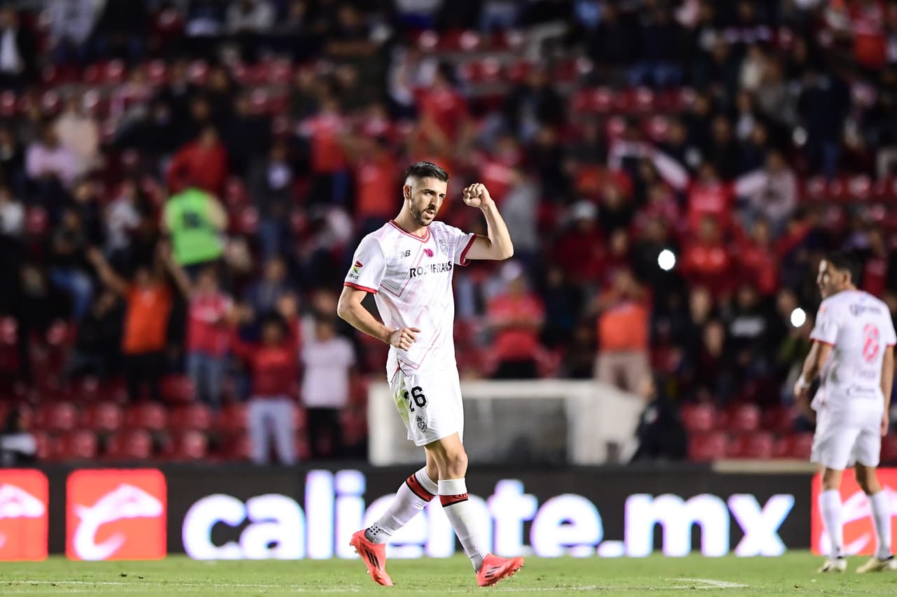 Toluca gana y mete presión a Tigres de cara al Clásico Regio