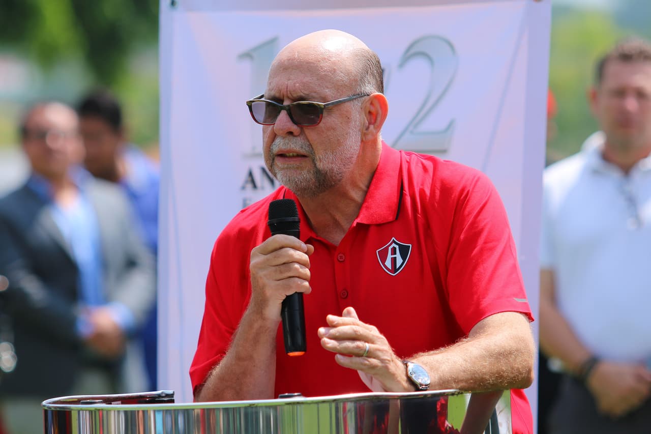 El presidente de Atlas, Gustavo Guzmán, fue uno de los que lideró esta celebración, que espera ser una motivación en lo deportivo.