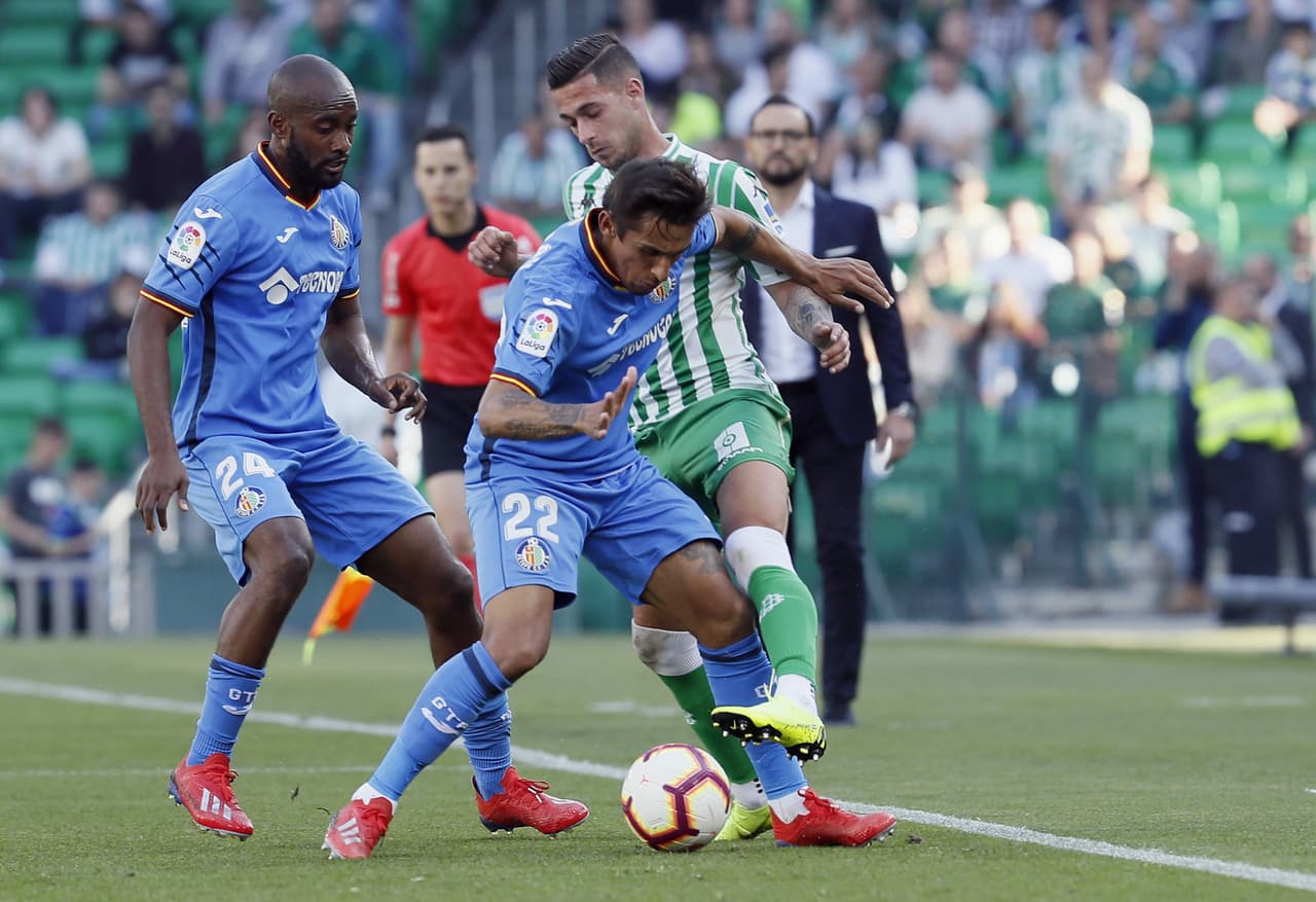 Betis no fue eficiente con el balón, mientras Getafe demostró que vive un excelente momento, al punto que con este triunfo se metió en zona de Champions League.