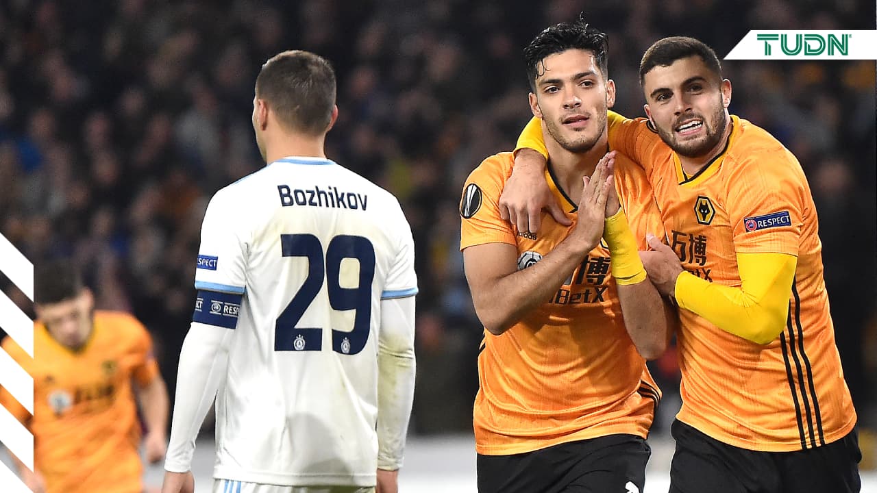 ¡Los goles no paran! Raúl Jiménez anota de nuevo en Europa League