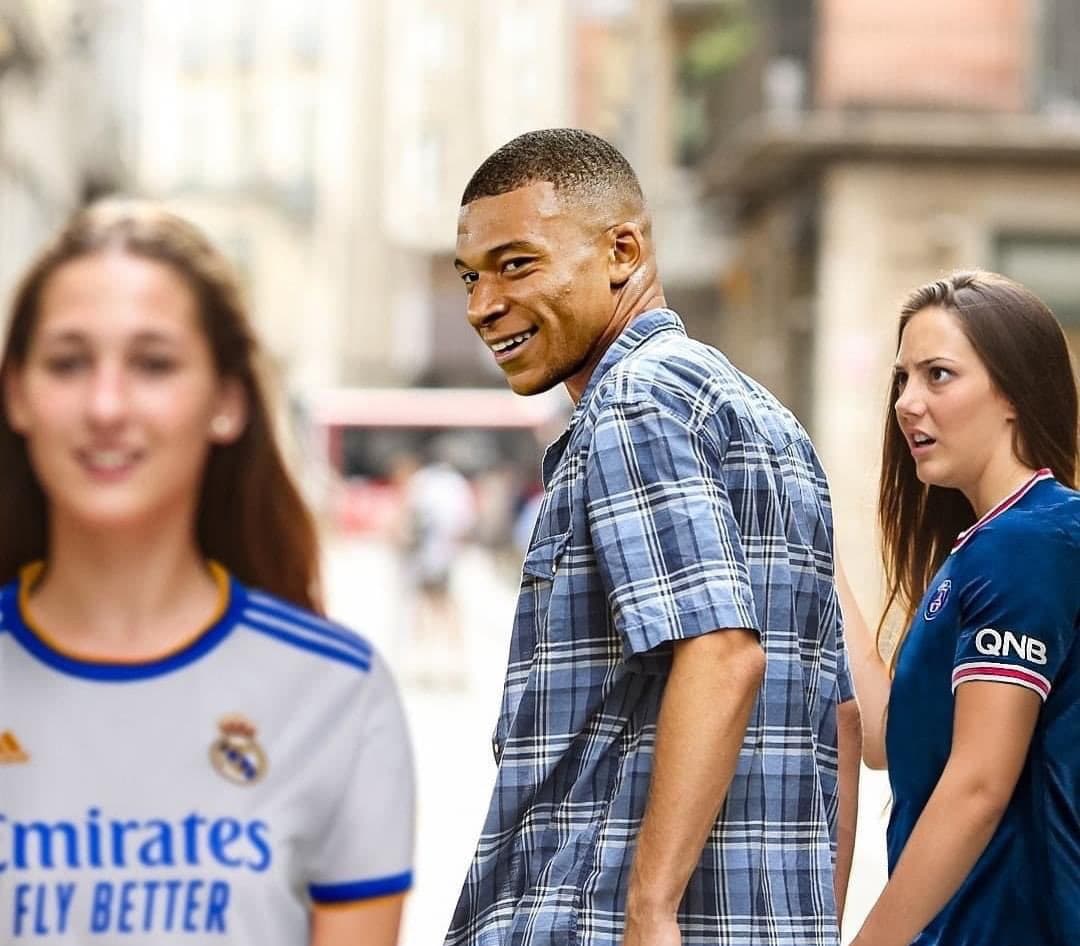 Messi dejó el Barcelona, Cristiano regresó a Manchester United y el fichaje no logrado de Mbappé se llevaron los memes en este cierre de mercado de fichajes del verano. Un poco de humor para romper la tensión.
