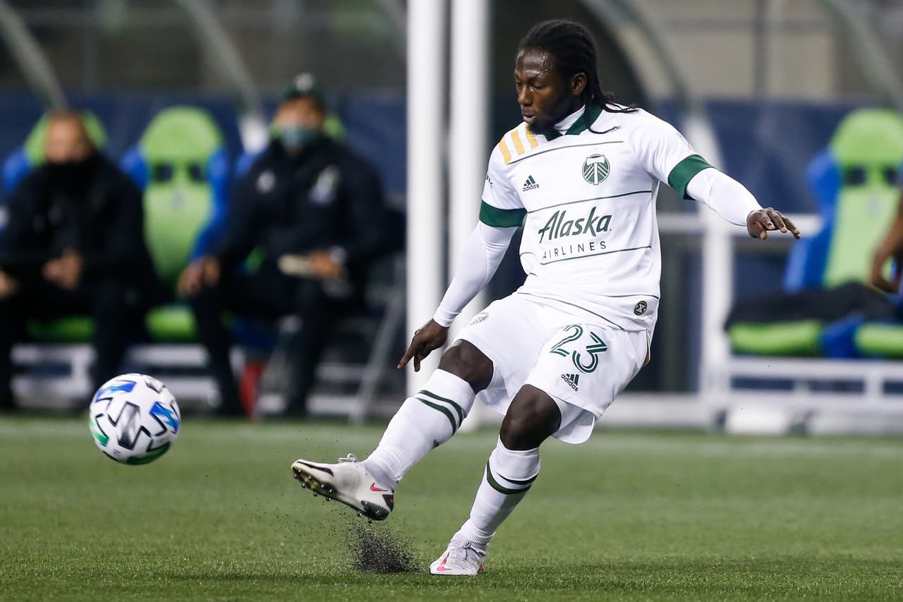 La camisa suplente de 'los Leñadores' será eminentemente blanca.