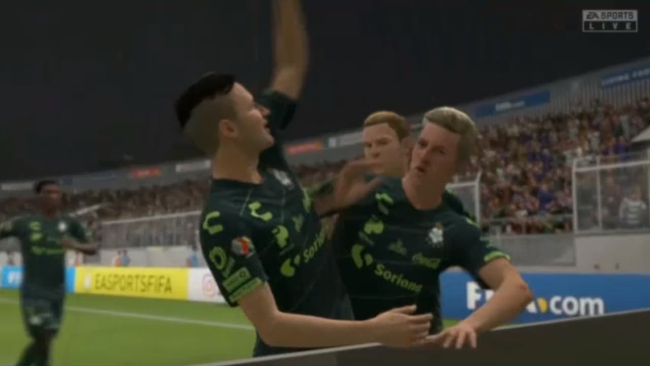 Marco Canales, representante de los Bravos de Juárez cayó 1-3 ante Octavio Rivero comandando a los Santos en el futbol virtual.