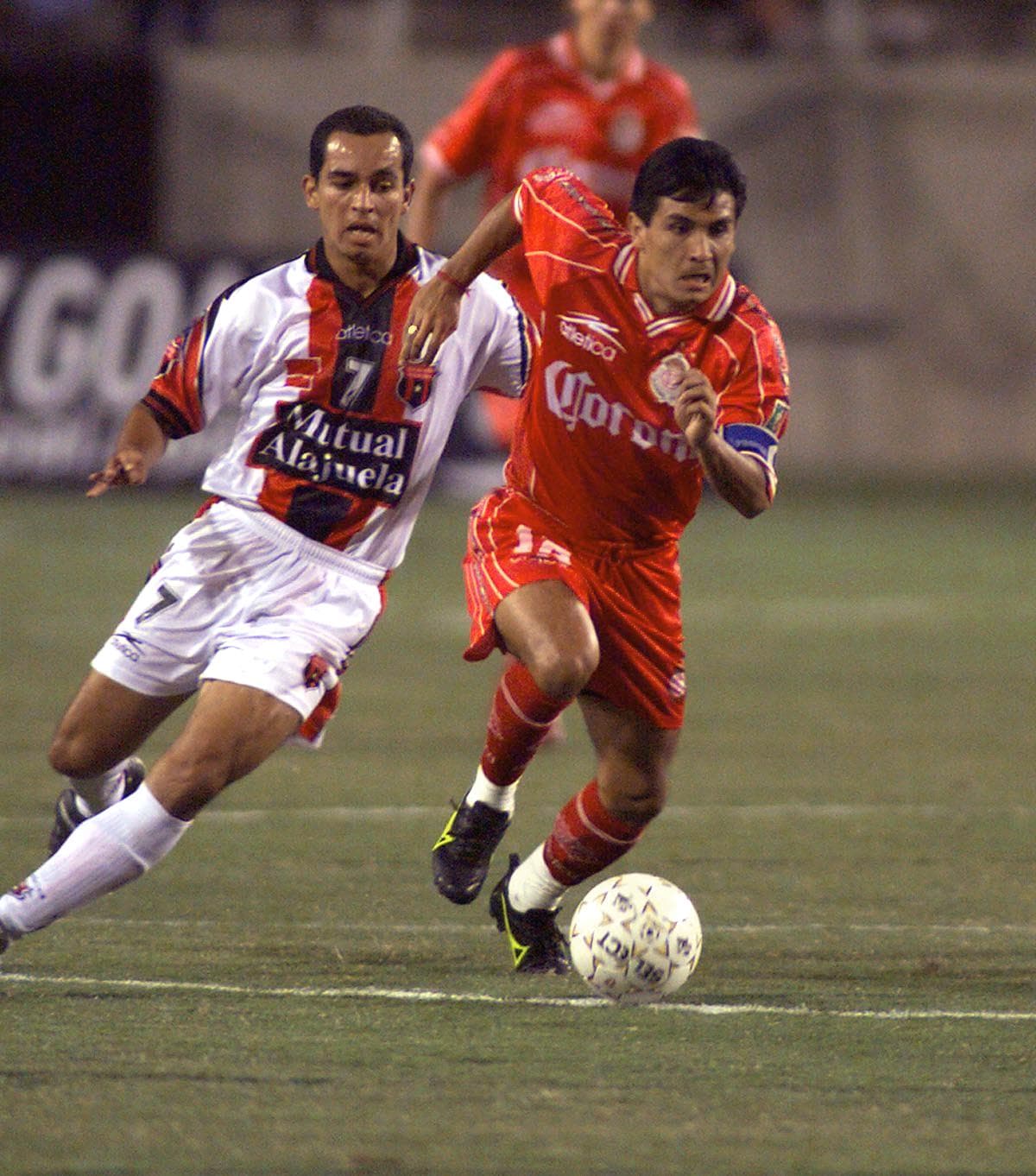 El Sam Boyd Stadium también fue sede de la Copa de Campeones de la CONCACAF en 1999 (hoy Liga de Campeones), en la que participaron dos clubes mexicanos, tres de Estados Unidos, dos costarricenses, uno hondureño y uno trinitario.