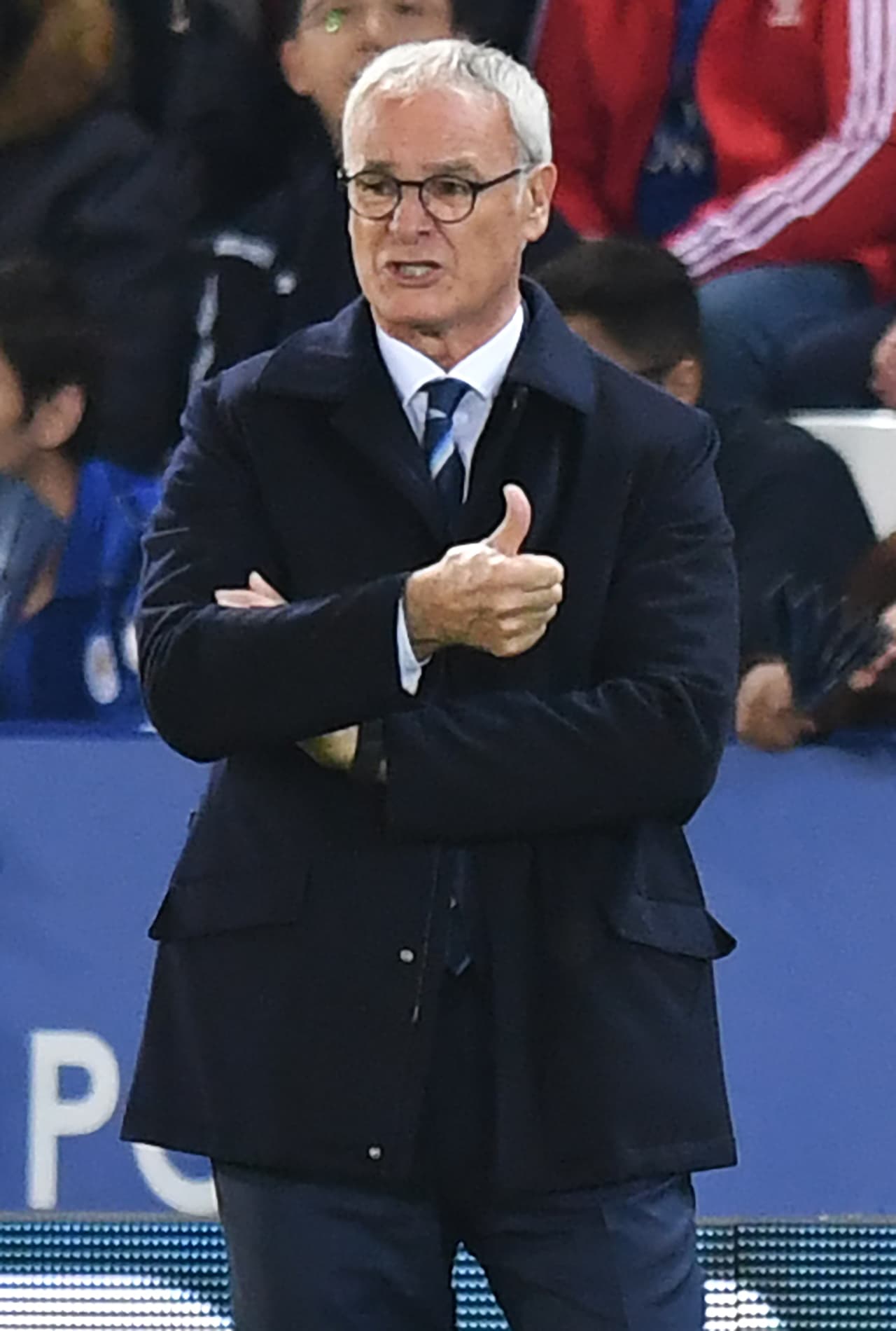 Las cosas se volvieron a complicar con la caída 4-2 con el Chelsea por la Copa de Inglaterra. Ya la temporada transcurría su segundo mes.