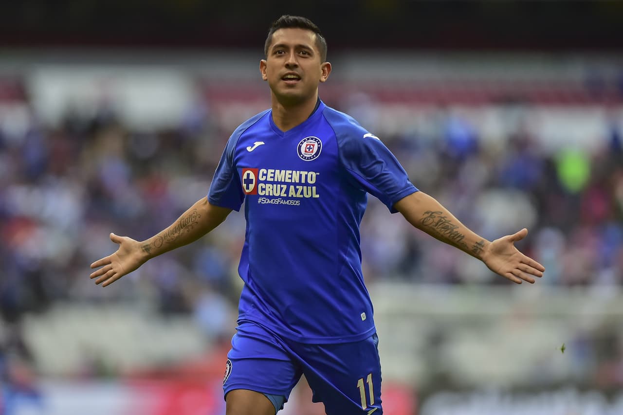 El mejor goleador azteca, hasta ahora, es Elías Hernández, el extremo de la Máquina tiene 3 goles en su cuenta personal.
