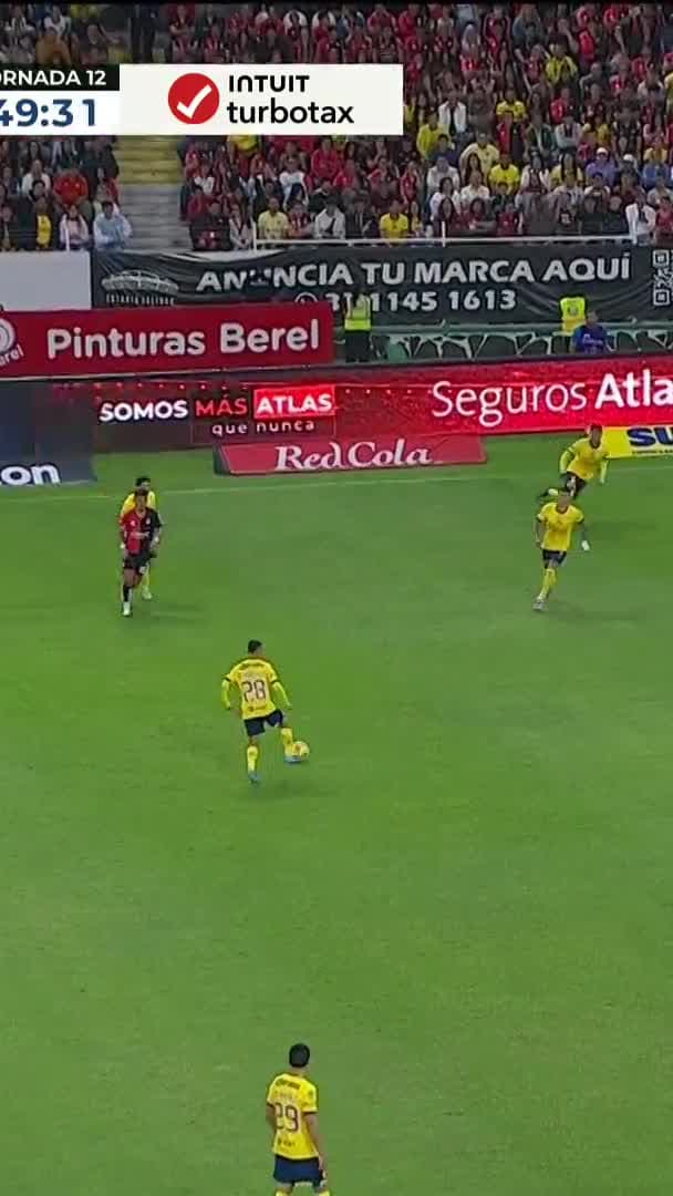 ¡ADIÓS MALARIA! Chicote Calderón con lágrimas por el gol