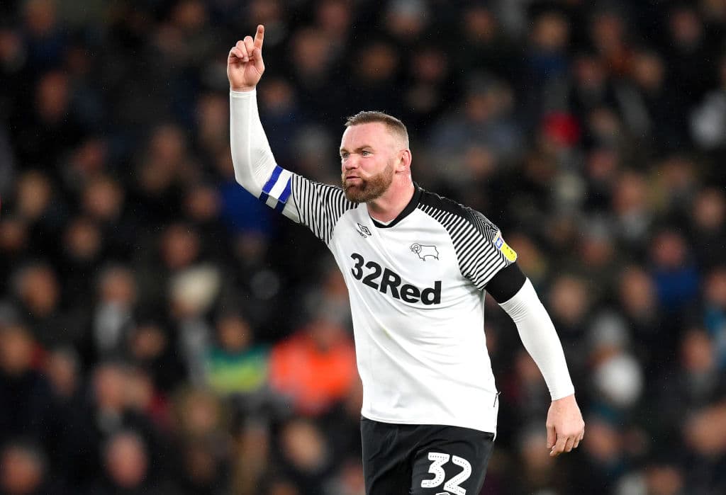 El delantero fue el capitán en el triunfo 2-1 sobre el Barnsley; Marriott y Waghorn anotaron para los locales, Simoes Inacio descontó para la visita.