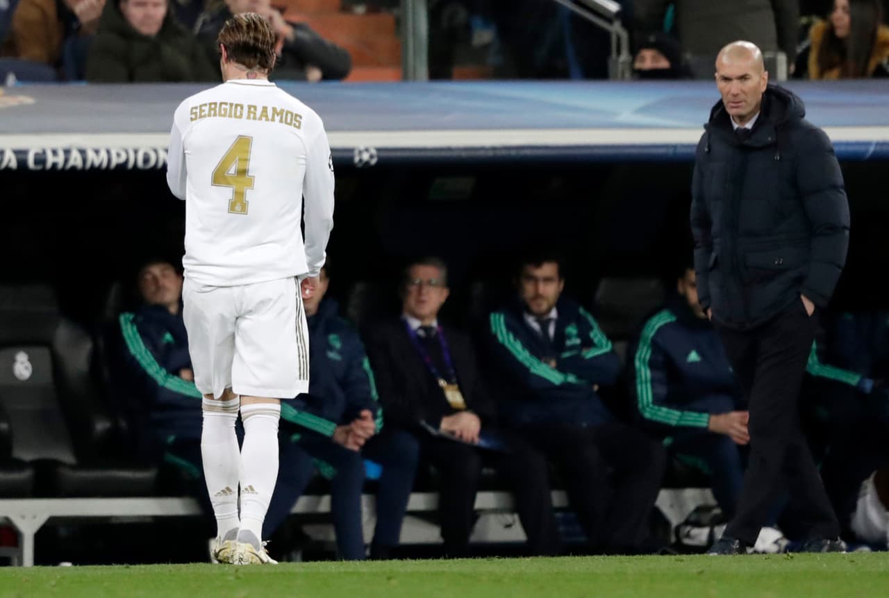 Sergio Ramos se fue expulsado y Zidane no podía creer perder a su capitán.
