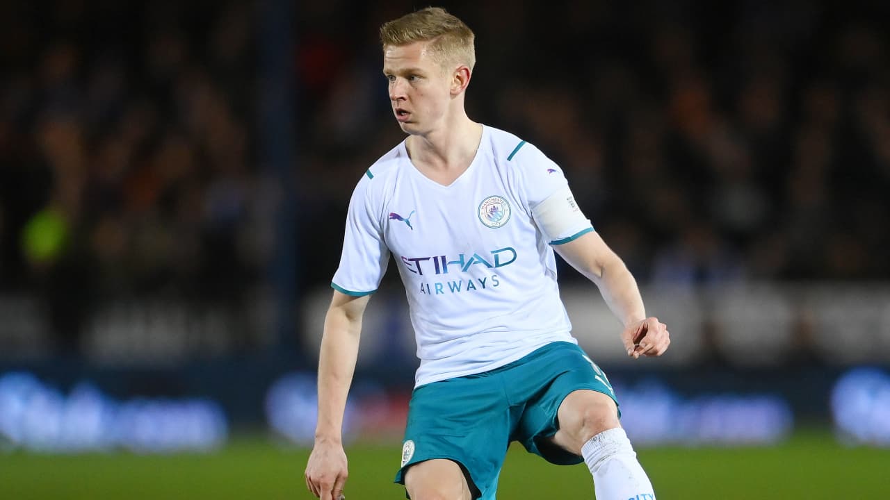 Oleksandr Zinchenko, del Manchester City, estaría combatiendo en Ucrania si no fuera padre