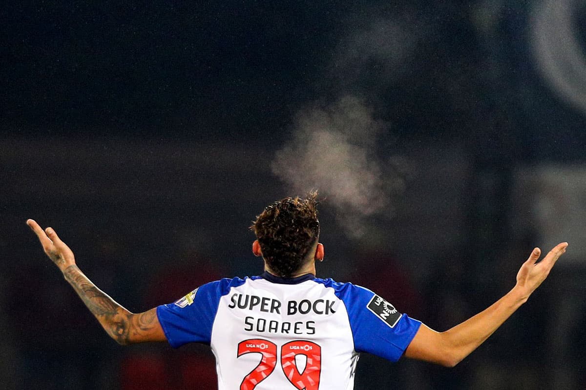 El delantero Tiquinho Soares abrió el marcador al minuto 24.