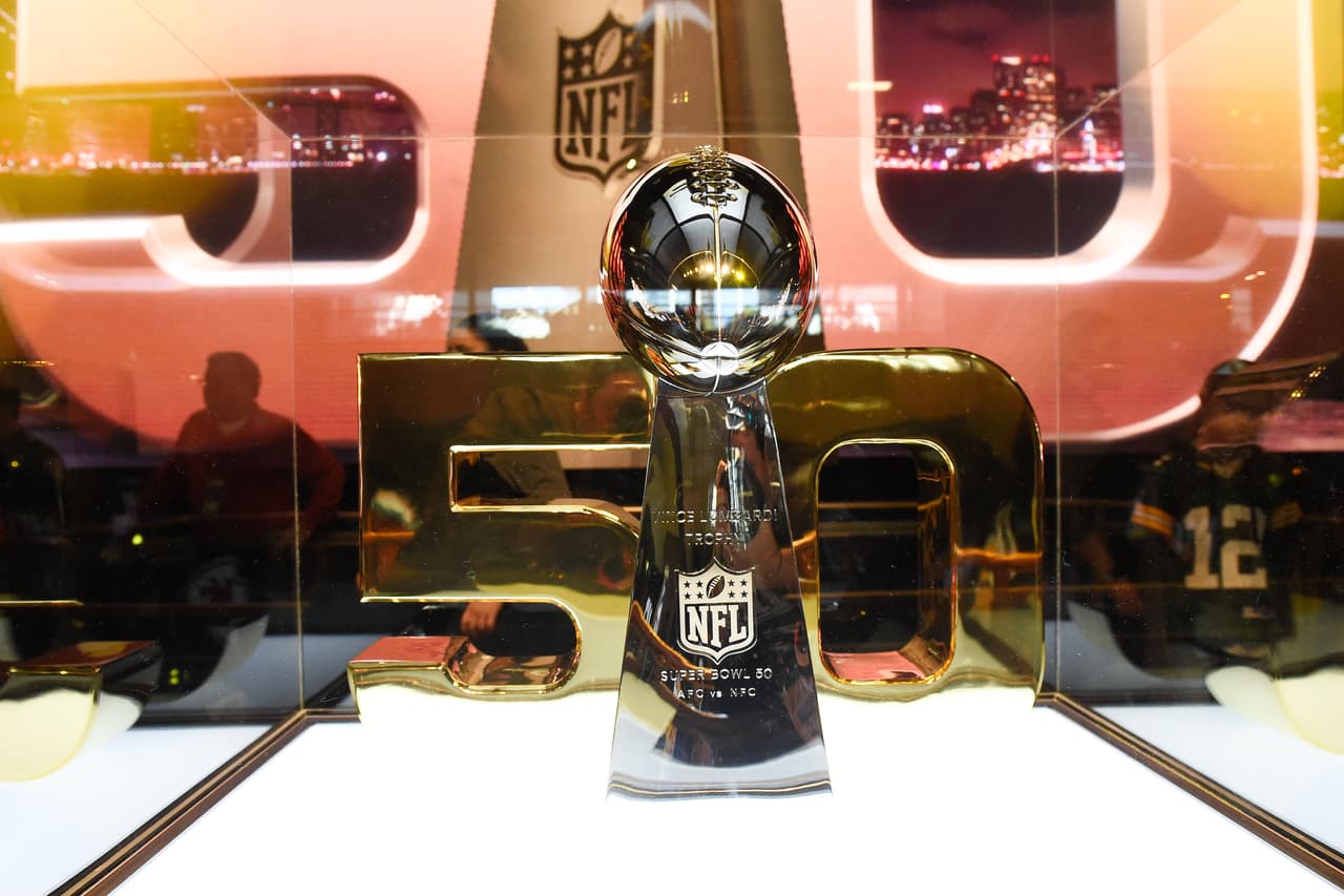 Con motivo del aniversario 50 del juego más importante en la NFL, la ciudad de San Francisco nos muestra lo mejor que tiene para esta celebración, he aquí las mejores imágenes.