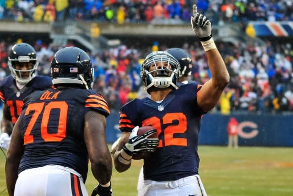 Matt Forte corrió para dos anotaciones en el tercer cuarto.