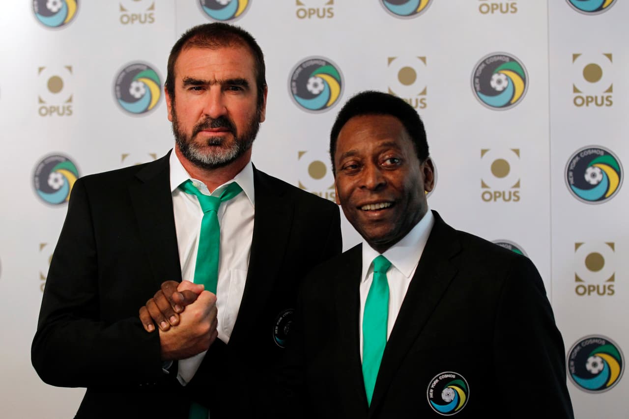 Lo cual se cumpliría en el 2011 cuando fue anunciado como director deportivo del New York Cosmos, donde compartía con Peél, presidente de Honor. Su cargo lo desempeñó haósta el 2014 cuando el club lo despidió por agredir en Londres a un fotógrafo.