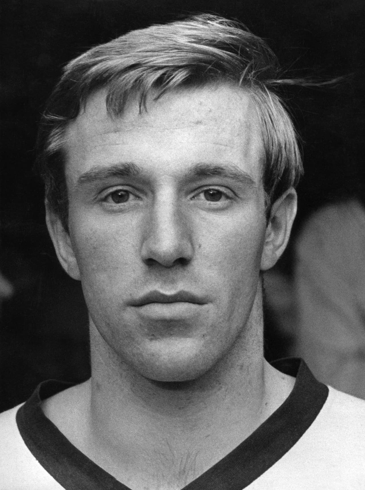 Y aquí llegó una fuente de frustración para él: ser siempre comparado con viejas glorias, como Gunter Netzer, ídolo del Mönchengladbach y campeón mundial en 1974.