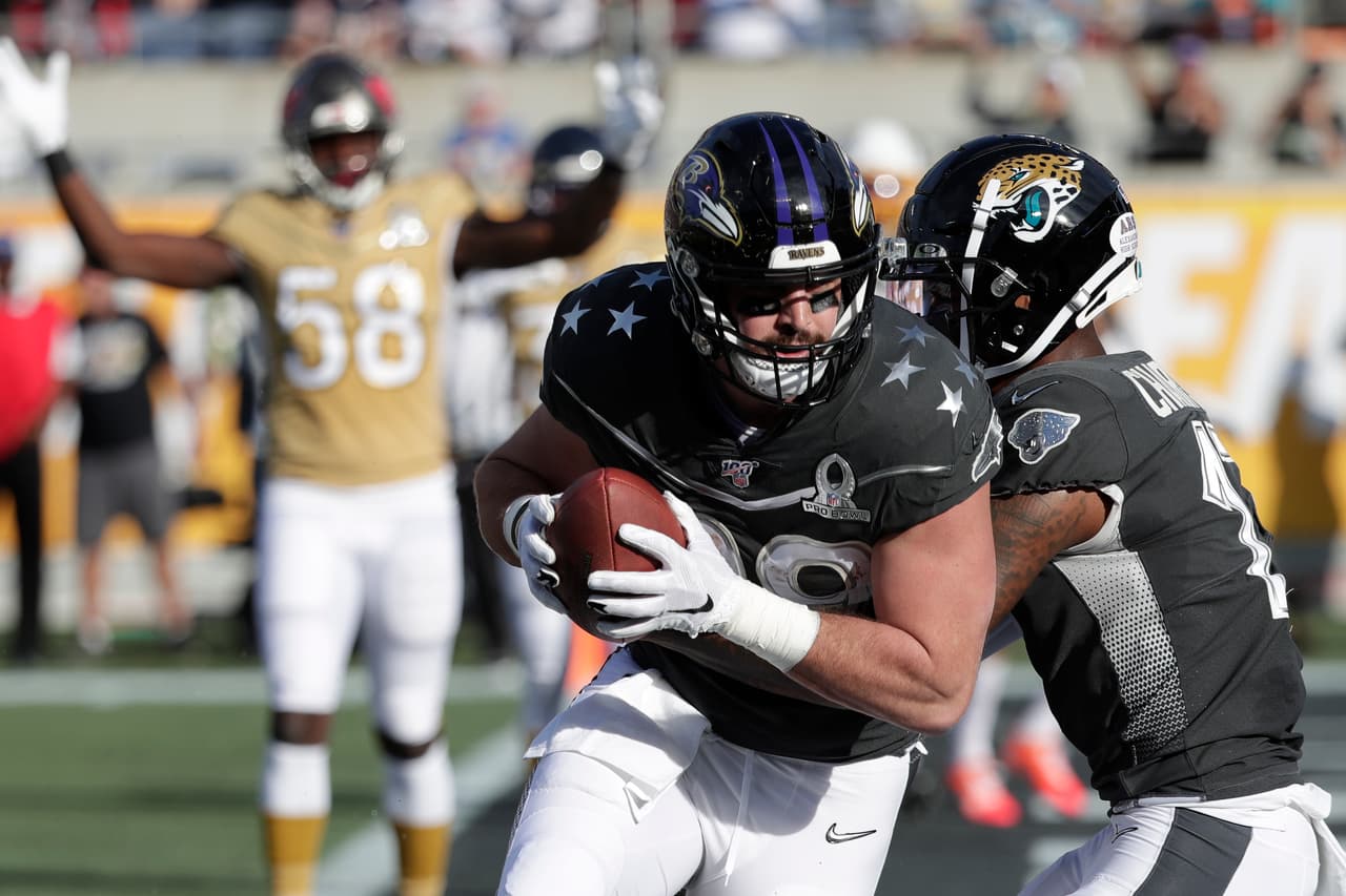 El TE de Baltimore Ravens, Mark Andrews fue líder en recepciones de la AFC con nueve, además 74 yardas y un touchdown.
