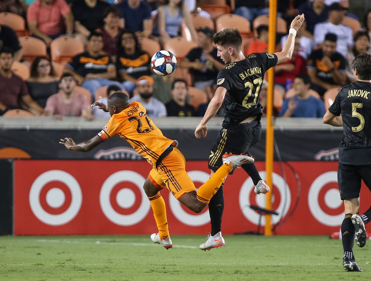 Con 46 puntos, LAFC amplía su ventaja como líder en la Conferencia Oeste y en la tabla general de la MLS, el derbi ante LA Galaxy será su próximo juego.