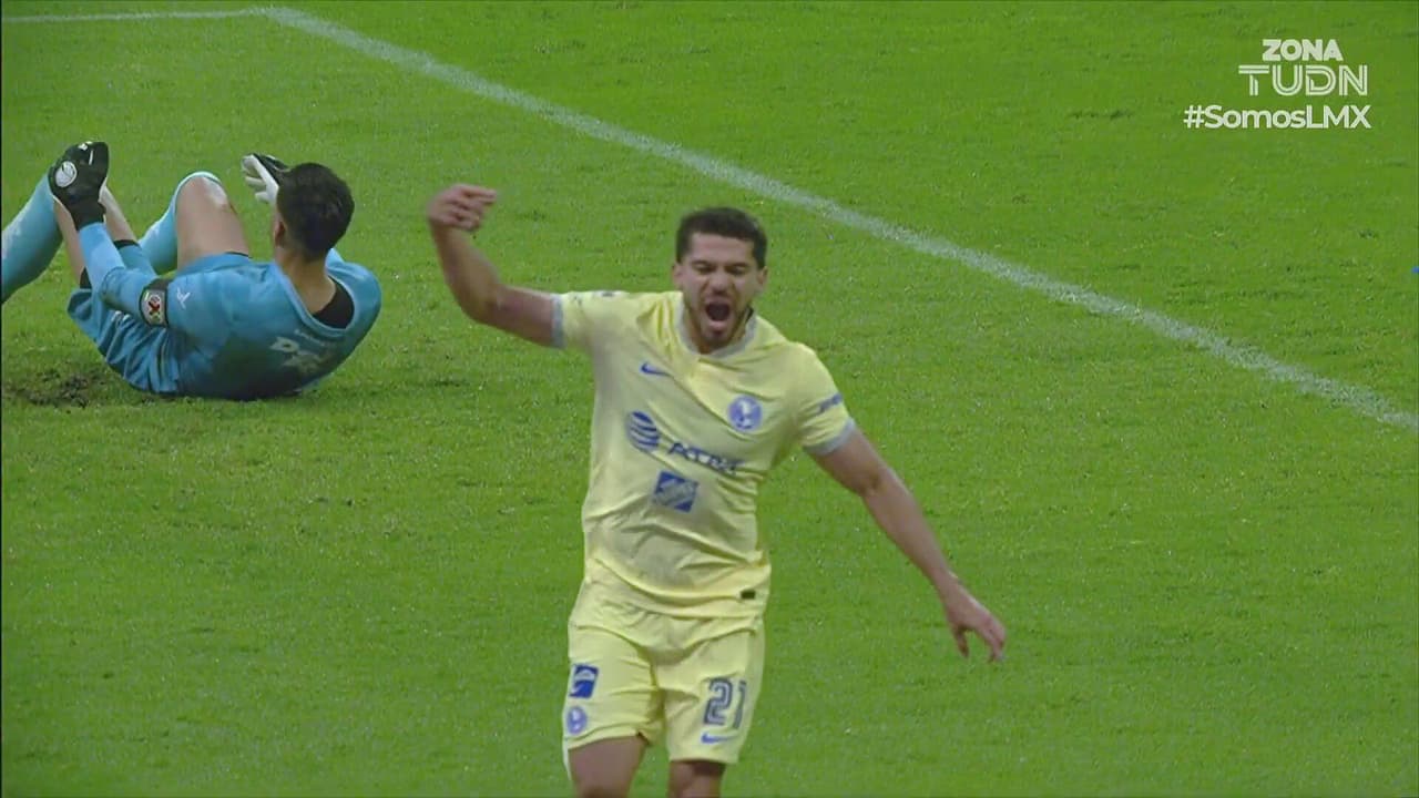 Henry Martín va por cima de goleo y el sitio de Chaquito en Catar