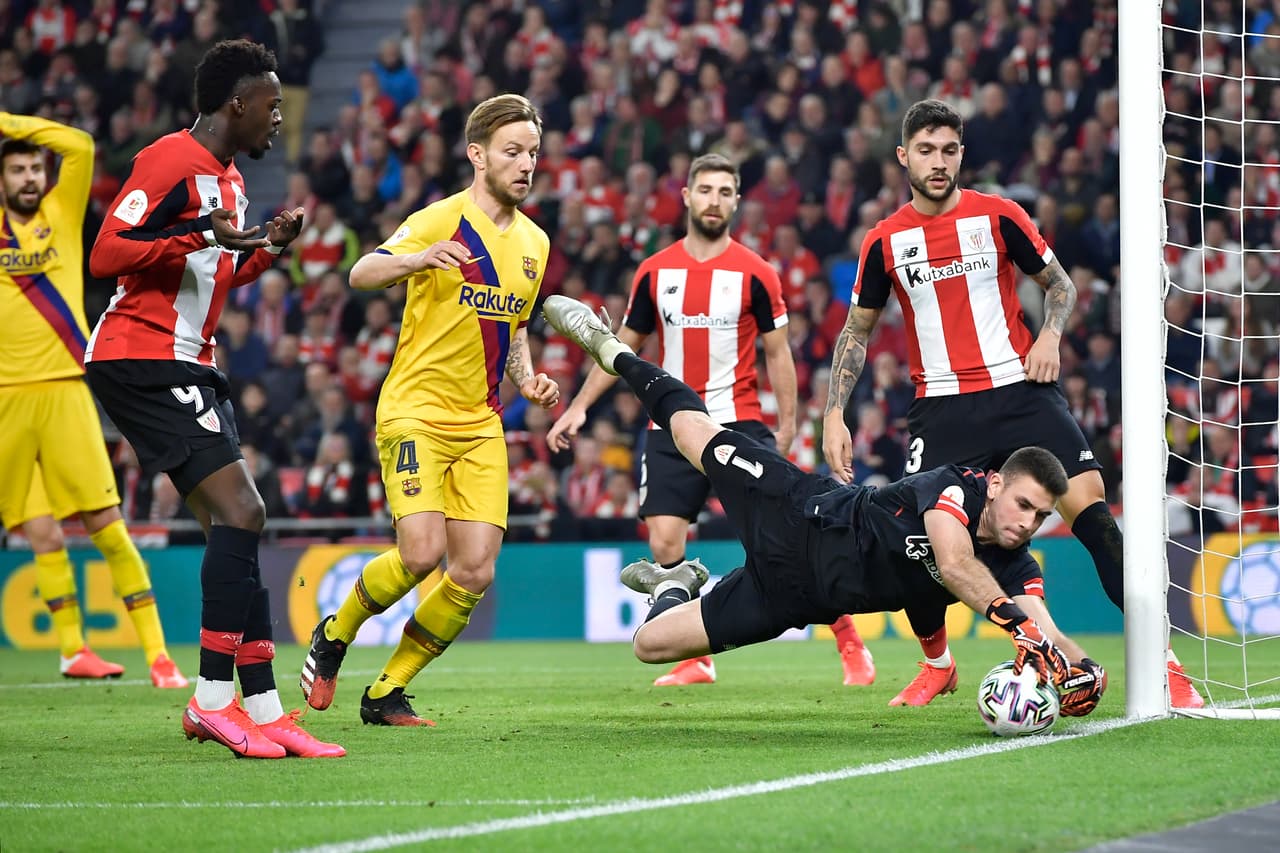 Con gol de Iñaki Williams al minuto 93, Athletic gana y elimina al Barcelona de la Copa del Rey.