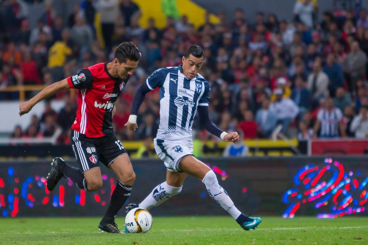 El segundo lapso del encuentro tuvo menos emociones y los equipos se preocuparon más por no recibir anotaciones que por ofender al rival.