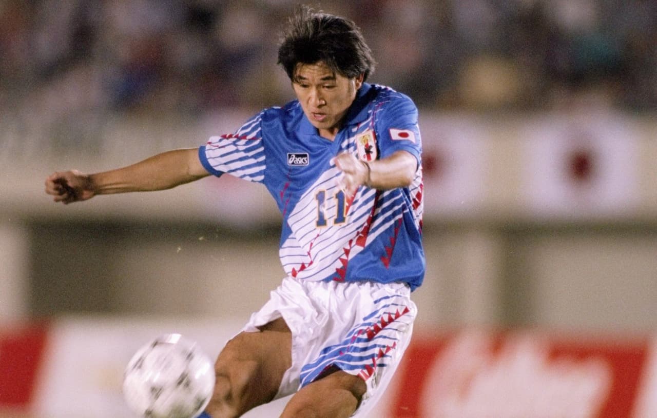 Kazuyoshi Miura inspiró la creación del personaje de Oliver Atom, figura de la serie de dibujos animados Supercampeones, y ahora es el futbolista más longevo en actividad. Esta es su historia.