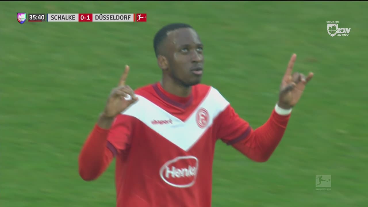 ¡Ahora sí! Lukebakio marca desde el punto penal y pone a ganar al Dusseldorf ante el Schalke
