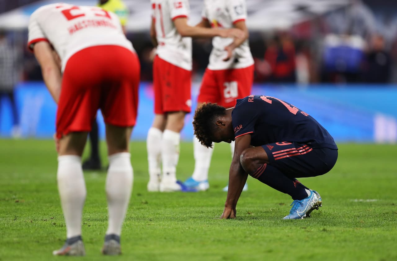 Elétrico empate entre los pupilos de Julian Nagelsmann y Niko Kovac; el Bayern se adelantó con gol de Lewandowksi pero Forsberg, desde los 11 metros, igualó el partido para el 1-1 final.
