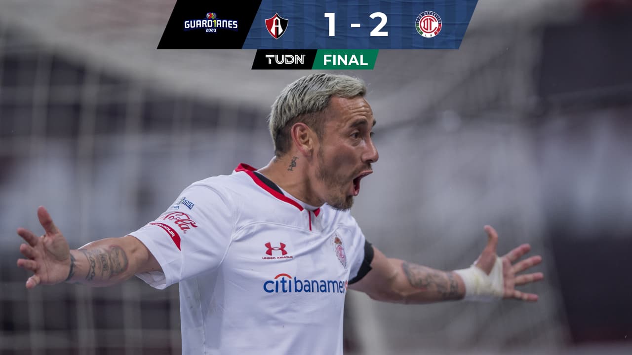 ¡Noche de penales! Toluca aprovecha errores del Atlas para hundirlo más