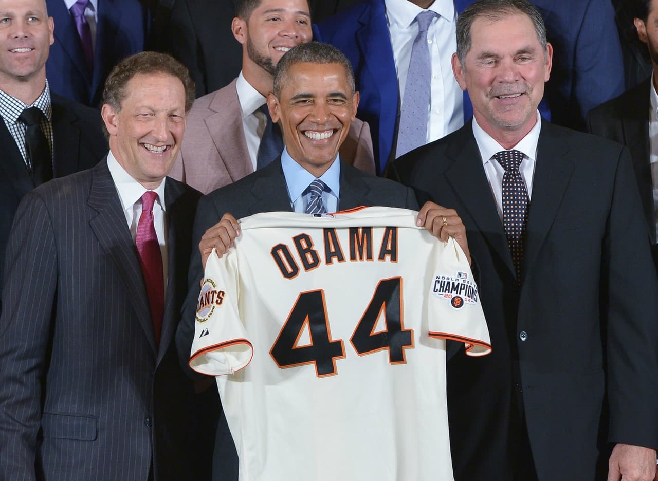 Barack Obama planea acudir a Cuba para partido de béisbol 