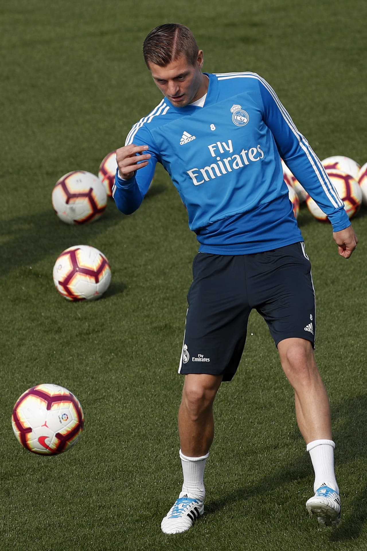 El regreso de Zinedine Zidane como técnico de Real Madrid ha contagiado de alegría, optimismo y una nueva energía a un equipo con una temporada para el olvido, que quiere terminar con buen registro.