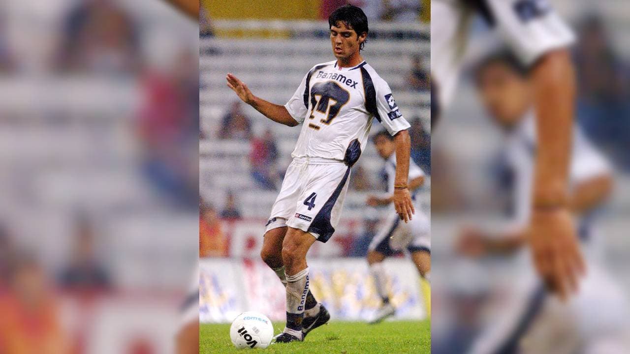 Horacio Cervantes | Portó ocho uniformes: Pumas, Morelia, Atlante, Necaxa, Cruz Azul, Pachuca, Chiapas y Veracruz.