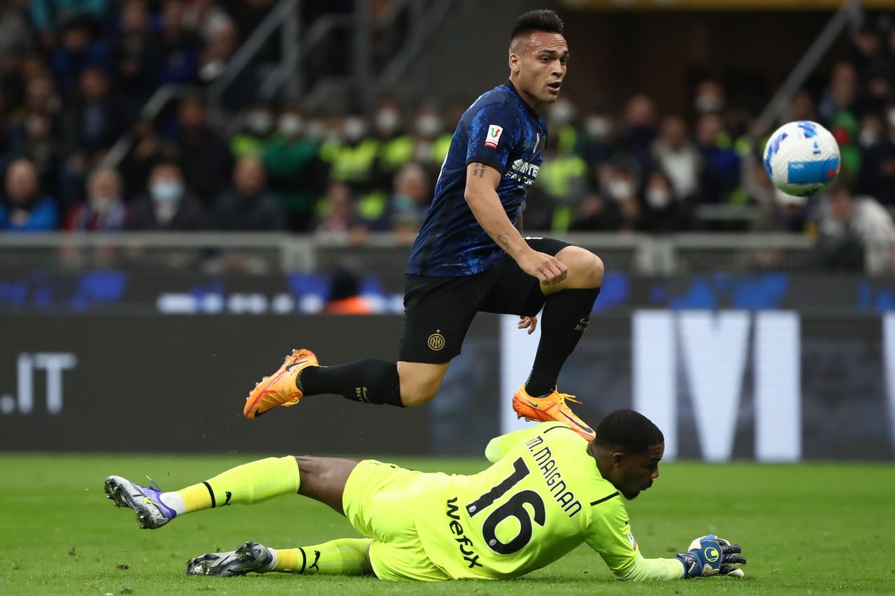 Al 40', el Toro se apuntó un doblete.