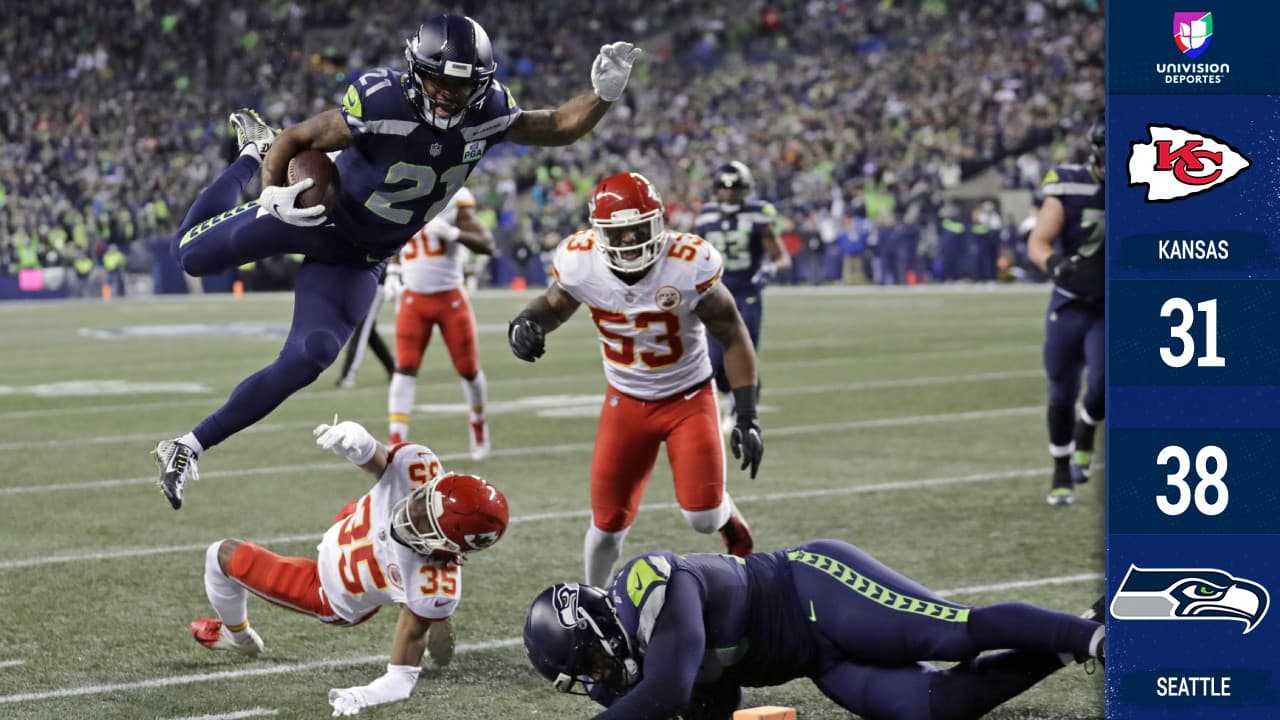 Con una sólida actuación de Russell Wilson y de Chris Carson, los Seahawks vencen a los Chiefs y se meten a la postemporada. Kansas City se juego el 1 de la AFC la semana próxima sí o sí.