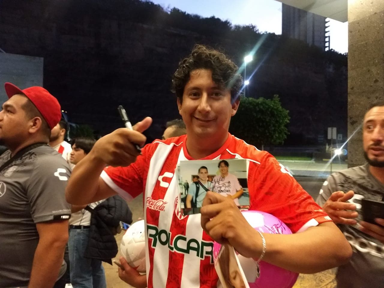 Cae la noche y el Estadio Corregidora se prepara para albergar la vuelta de los cuartos de final entre Querétaro y Necaxa.