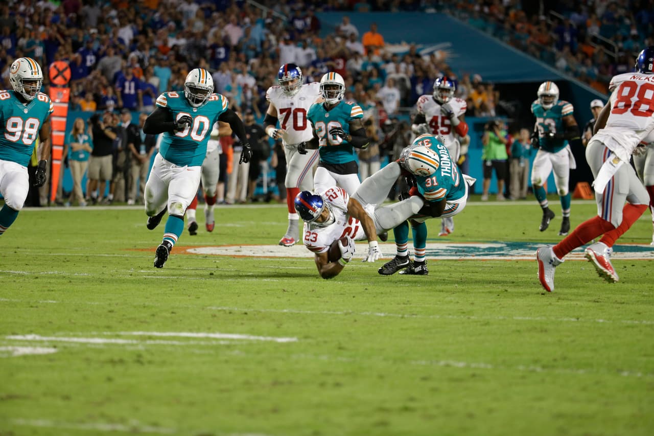 Valiosa victoria para los Giants sobre los Dolphins 31-24, para empatar en la cima de la loca NFC Este.