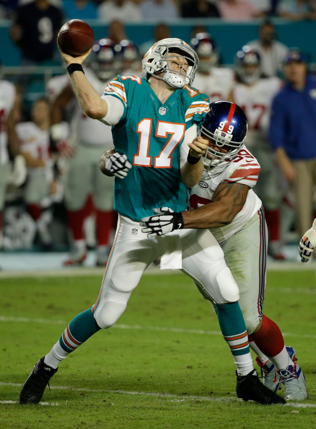 Valiosa victoria para los Giants sobre los Dolphins 31-24, para empatar en la cima de la loca NFC Este.